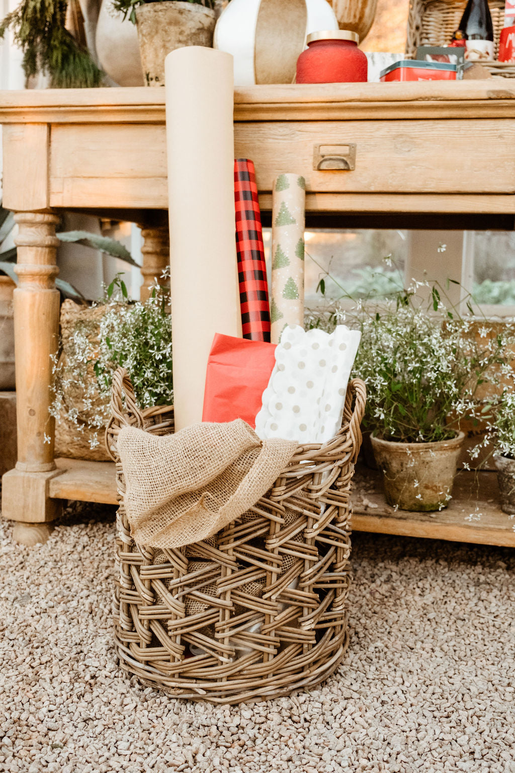 Round Basket with Zig-Zag Weave - Basketly