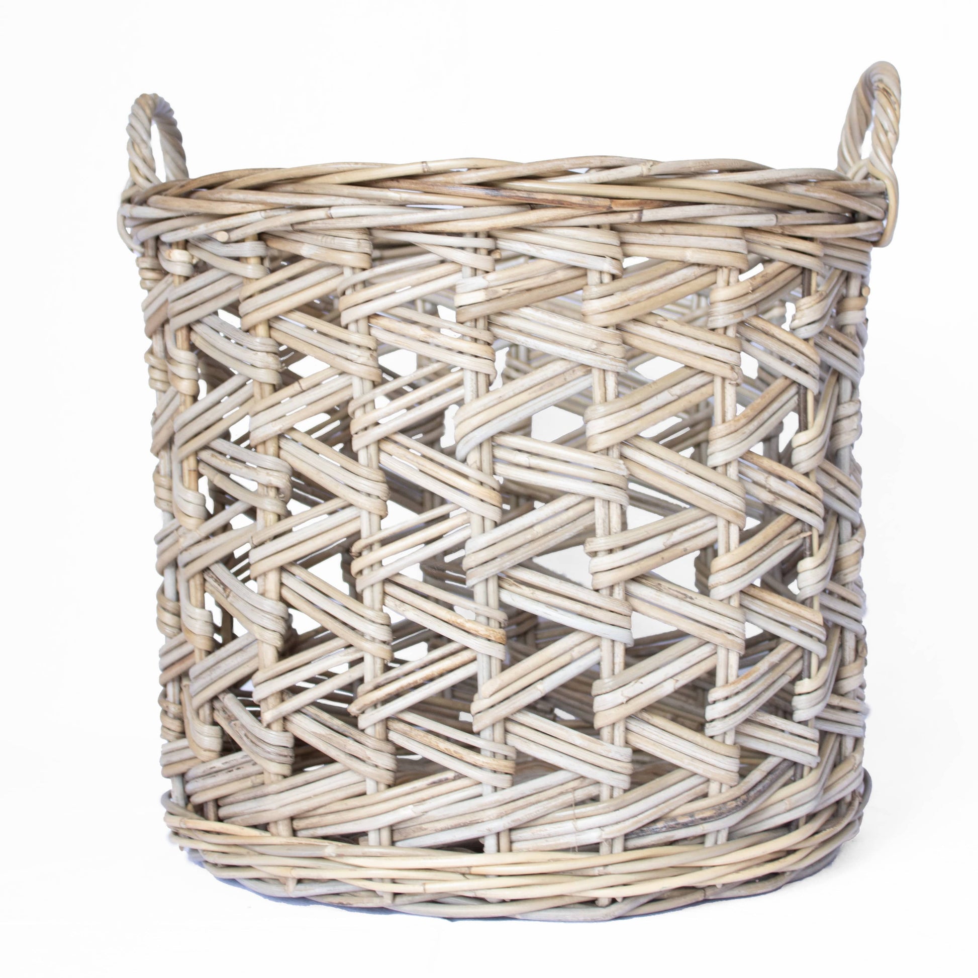 Round Basket with Zig-Zag Weave