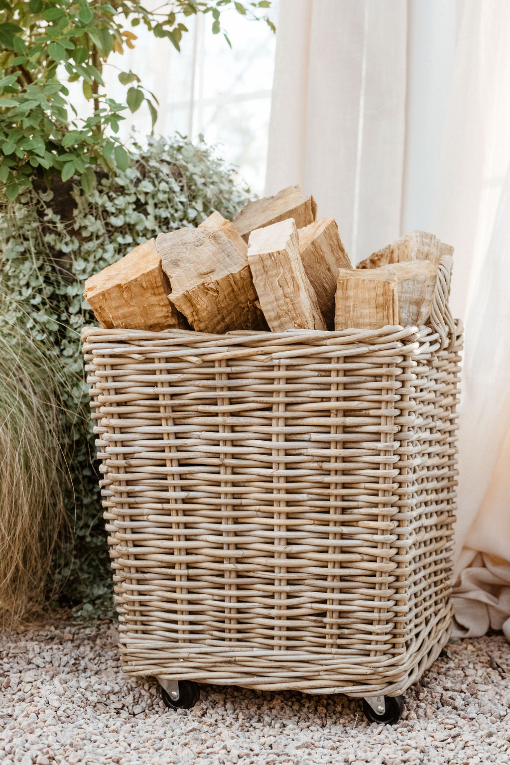 Rattan Square Storage Basket on Wheels - Basketly